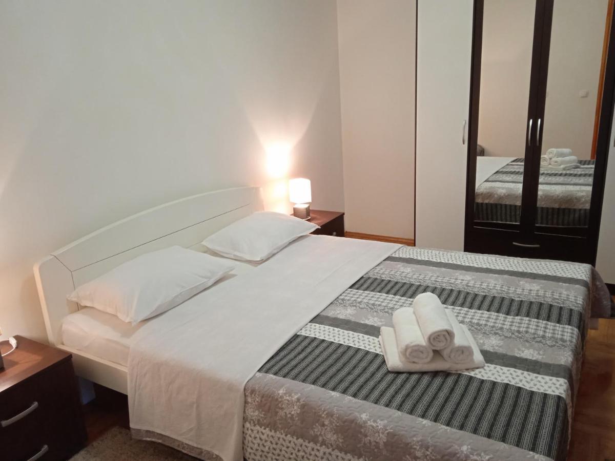 Apartments Aferdita Рачище Екстер'єр фото